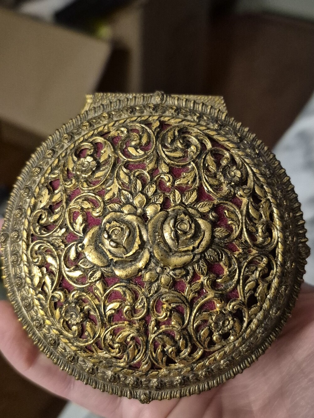 Vintage Ornate Gold Filigree Round Jewelry Music Box Trinket Box with Red Velvet